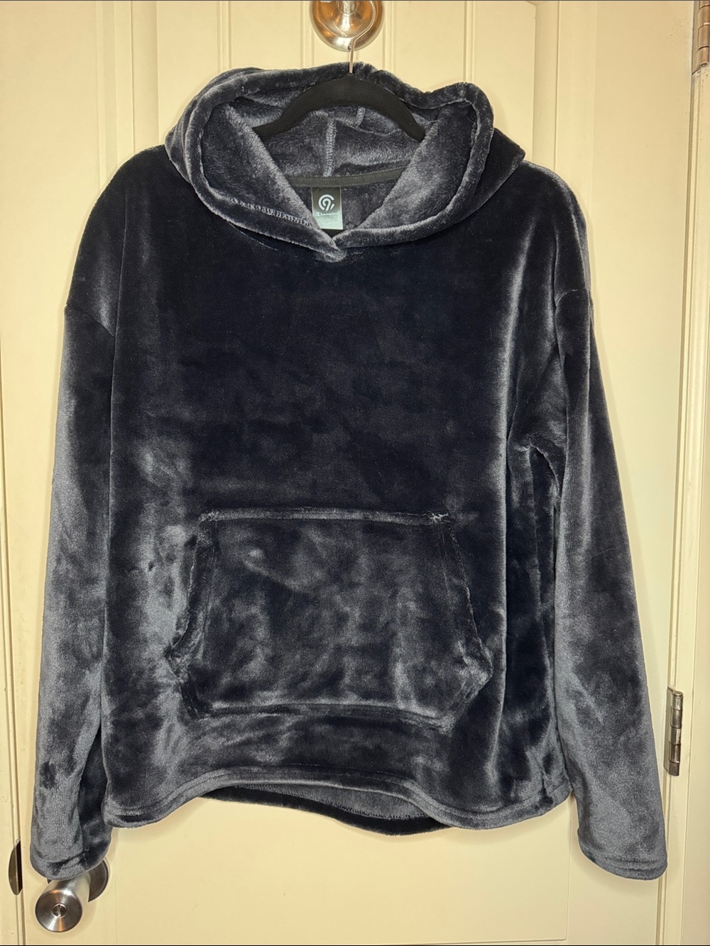 Cozy Plush Hooded Pullover - Charcoal Gray